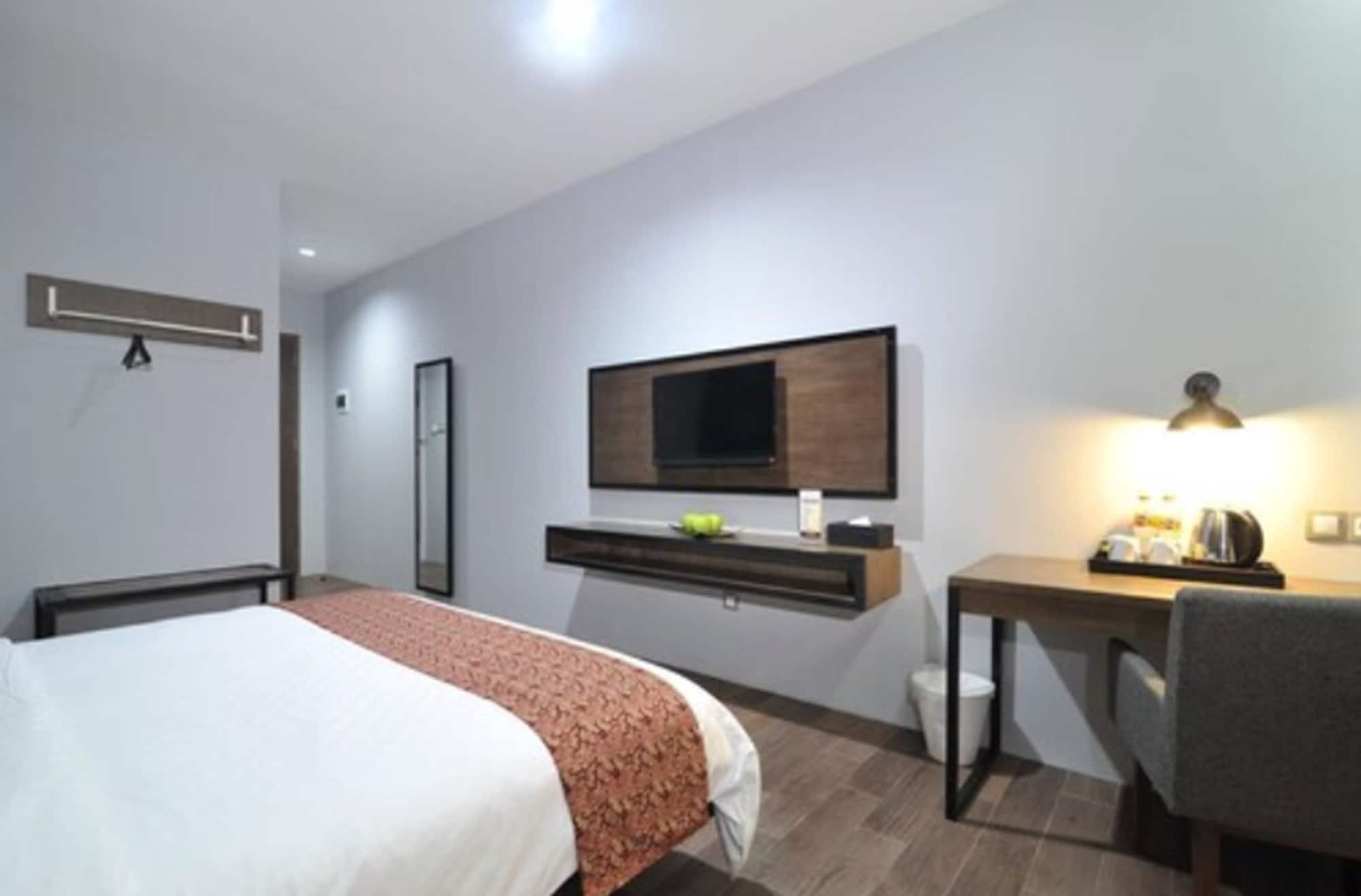 Grand Kangen Hotel Urip Sumoharjo Yogyakarta Eksteriør billede